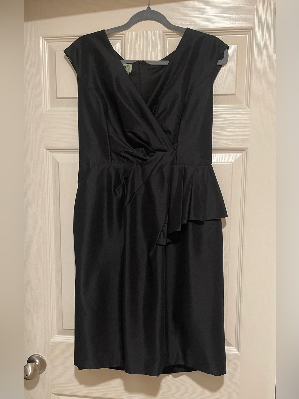 Kasper Black Sleeveless Dress